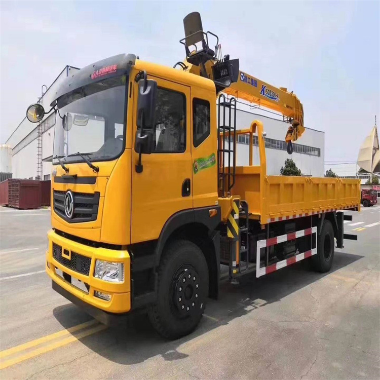 嘉积镇附近找一辆随车吊出租