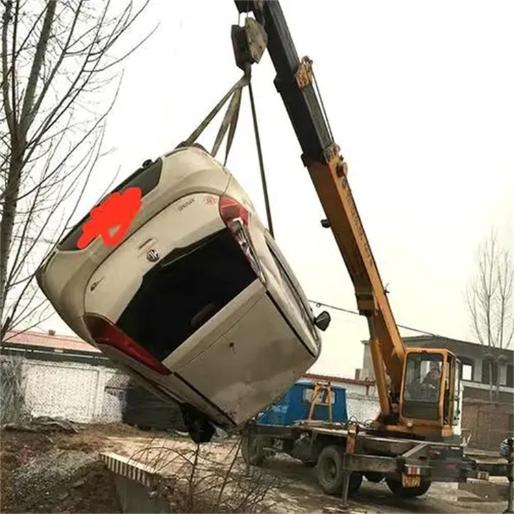 嘉积镇随时待命，吊车24小时道路救援服务全解析